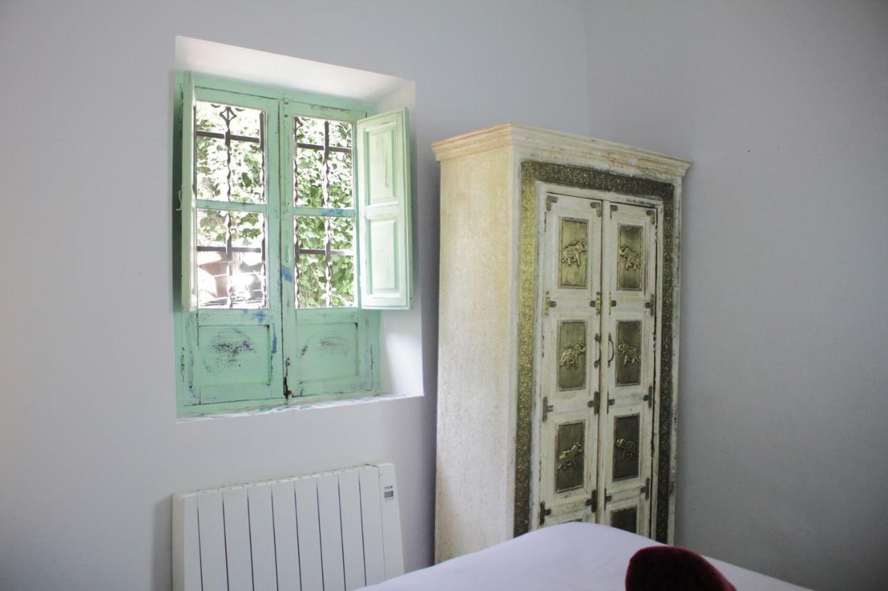 Riad Puertas Del Albaicin Granada Exterior photo