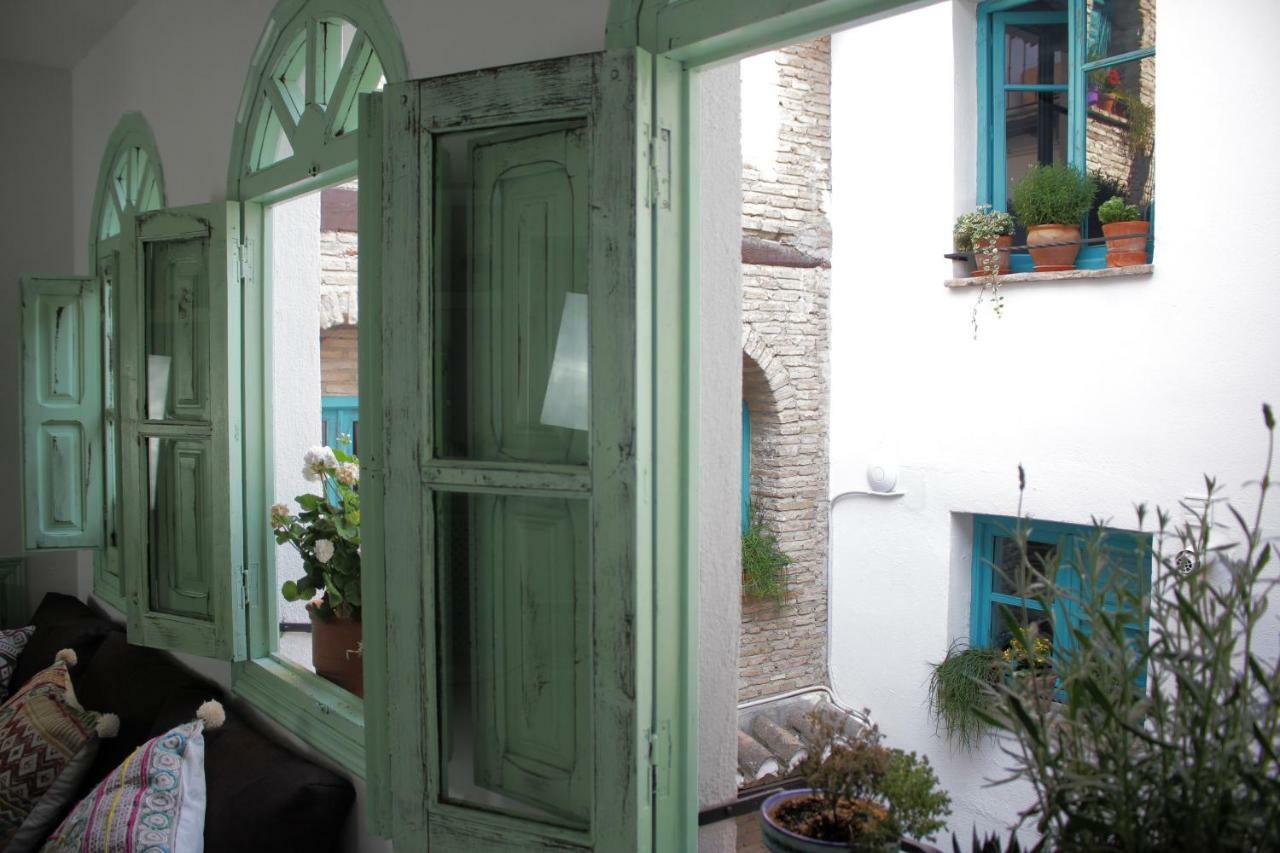 Riad Puertas Del Albaicin Granada Exterior photo